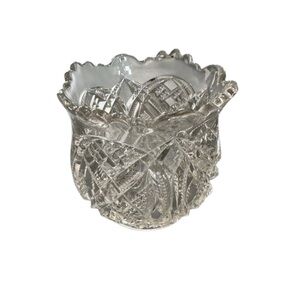 Elegant Clear Crystal Vase